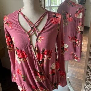 NWOT GRACE AMD LACE TOP